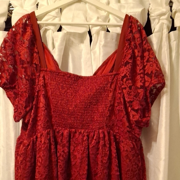 Torrid Red Lace Blouse 4 - Picture 9 of 11